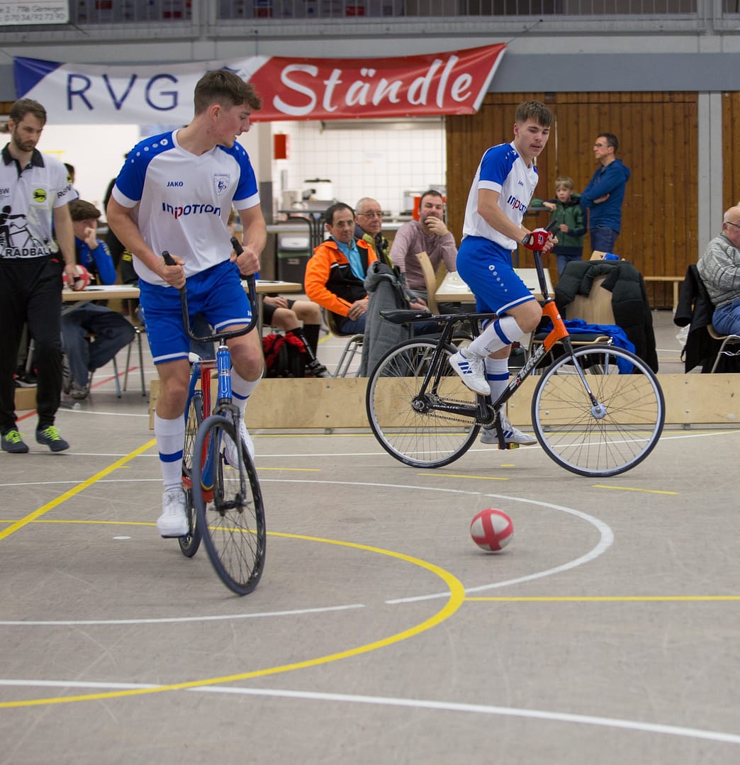 Singener Radballer starten stark in der Landesliga
